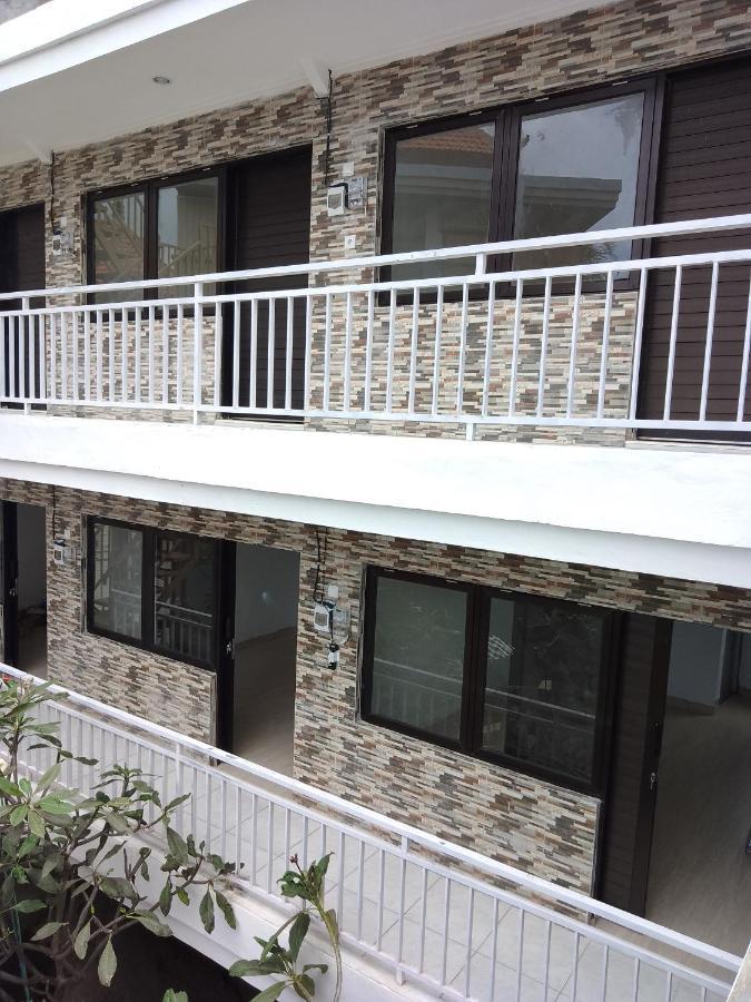 A&B Homestay And Kitchen Нуса-Дуа Экстерьер фото